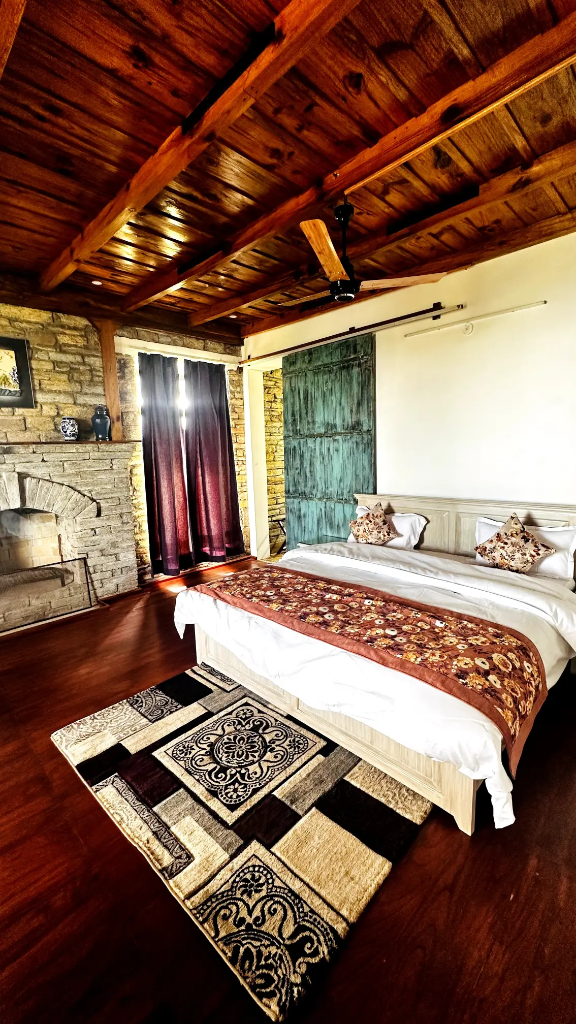 French white Room at hotel Amber Himalayas