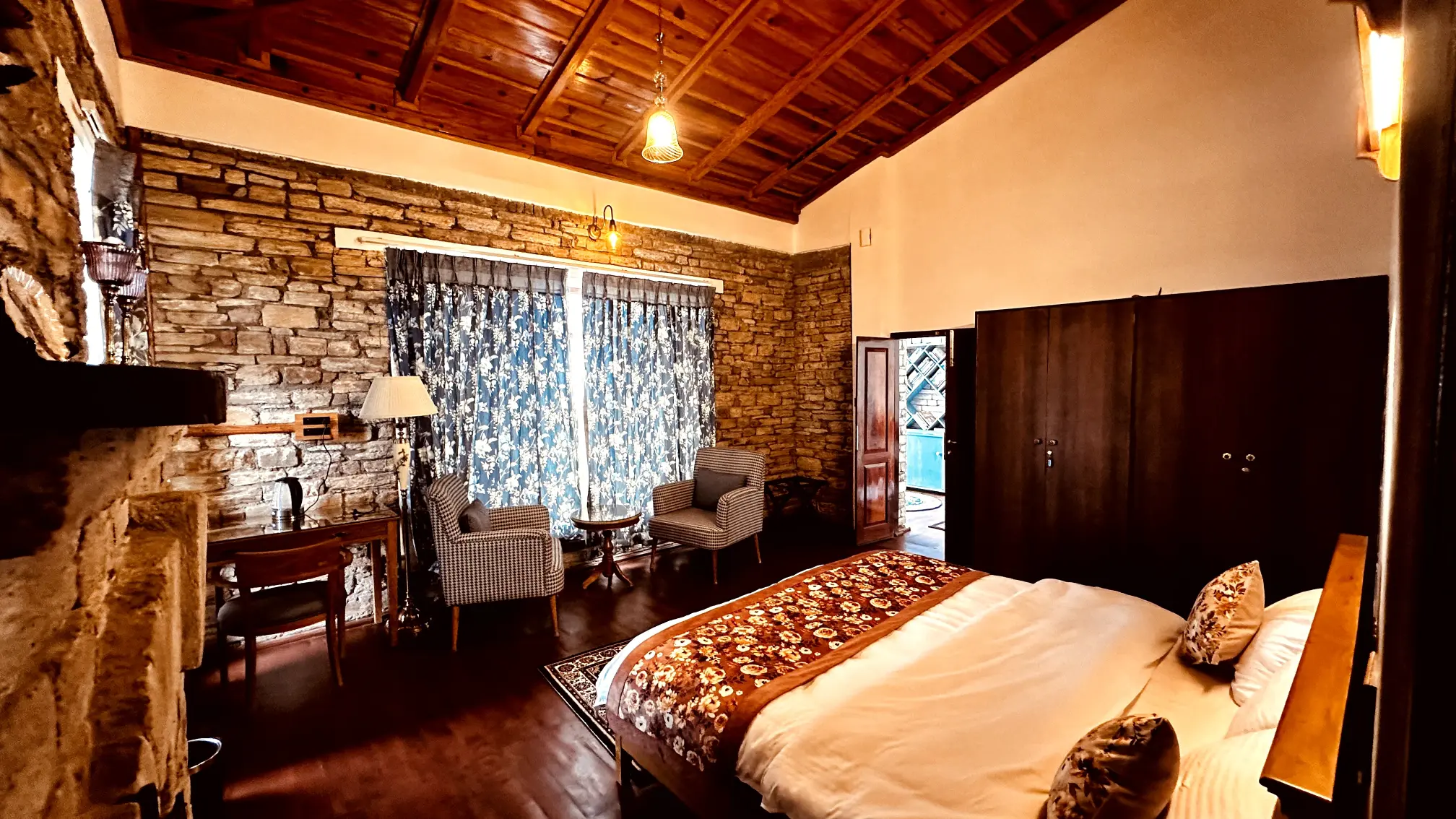 ocean teal room at hotel Amber Himalayas 